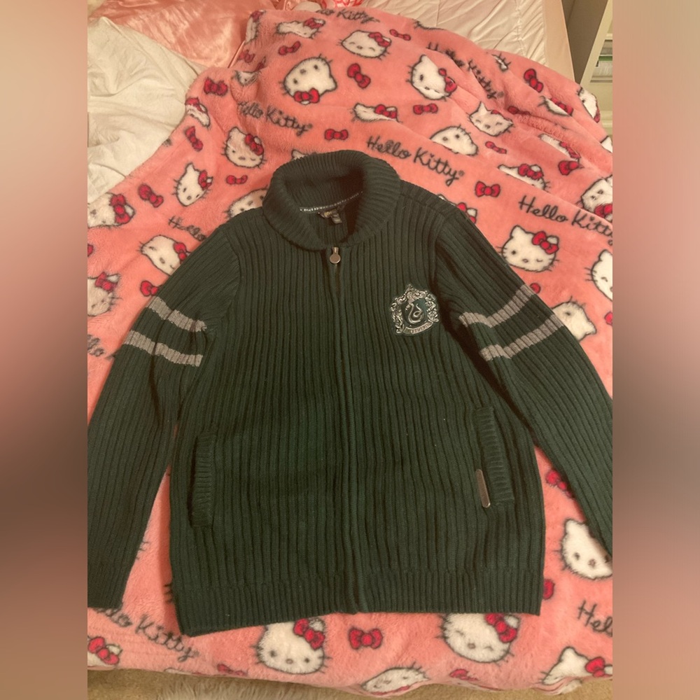 AUTHENTIC SLYTHERIN ZIP UP SWEATER (FROM NY STORE)